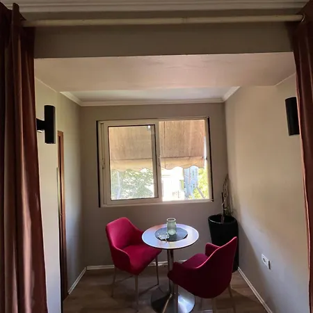 Apartman Comfort 24h Check-in Tirana